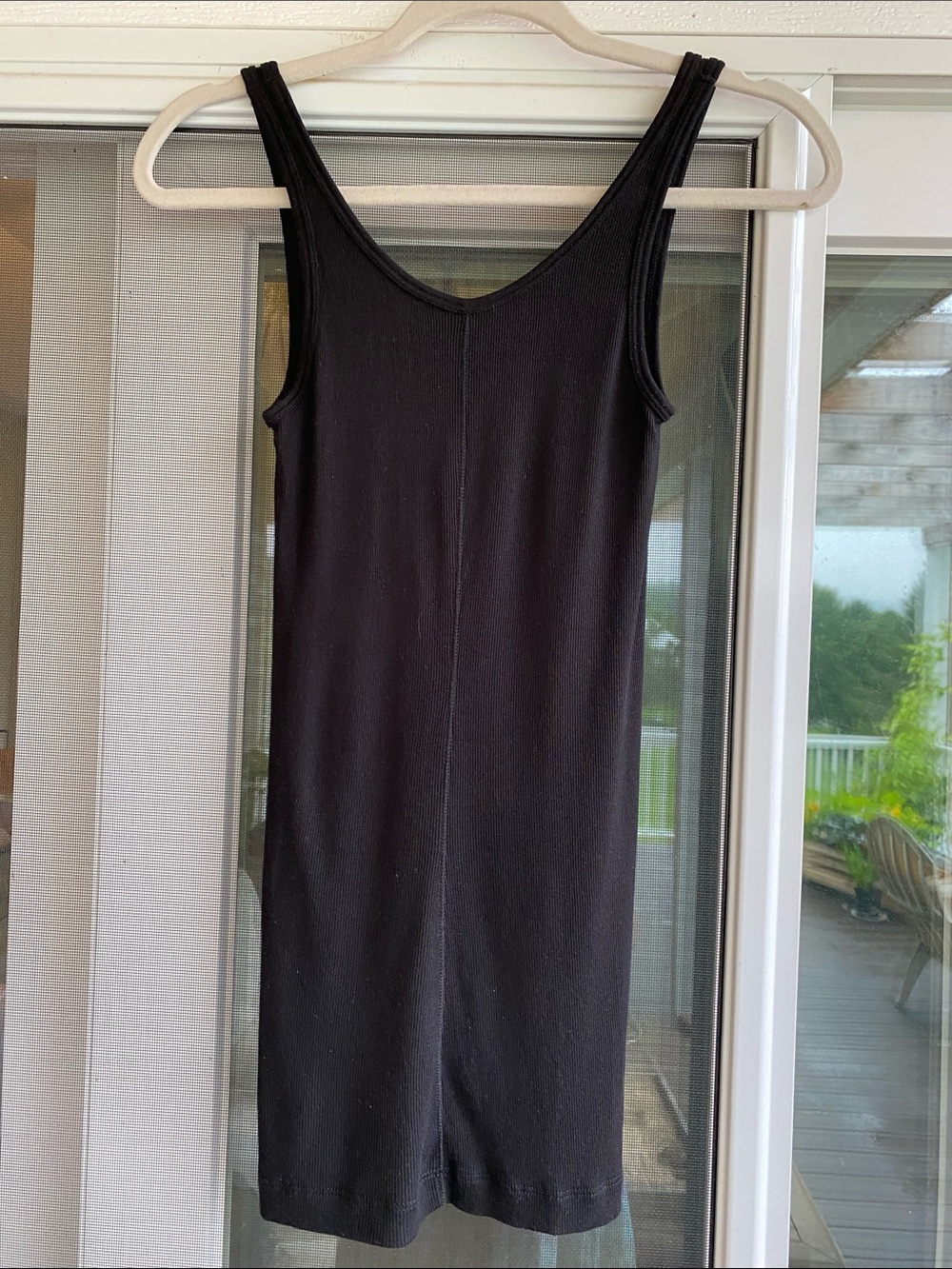Vince Black Sleeveless Tank top - Picture 2 of 4